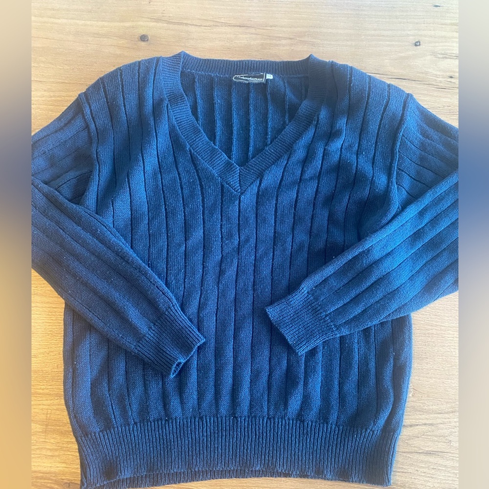 Haberdashery Navy‎ V-Neck Cable Sweater Large Women’s Preloved